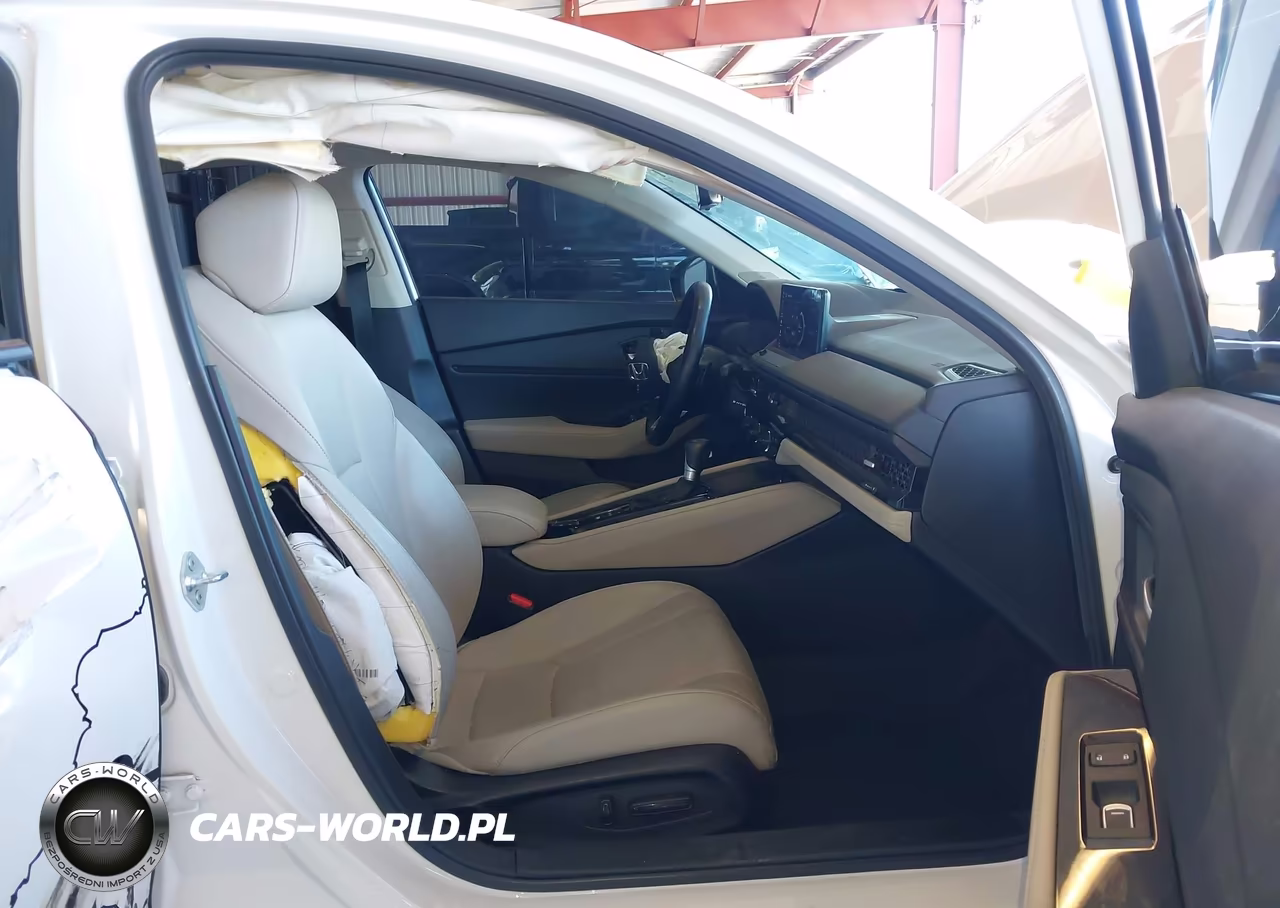 2023 Honda Accord Hybrid Touring VIN:1HGCY2F88PA027435 - 5