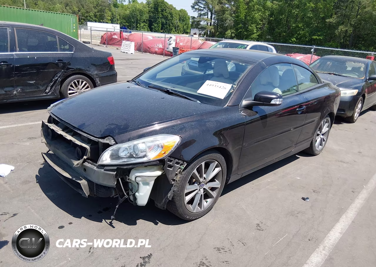 2013 Volvo C70 T5 VIN:YV1672MC2DJ142804 - 2