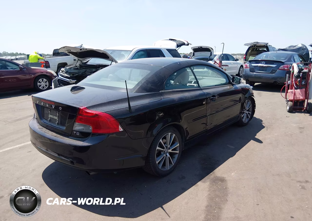 2013 Volvo C70 T5 VIN:YV1672MC2DJ142804 - 4
