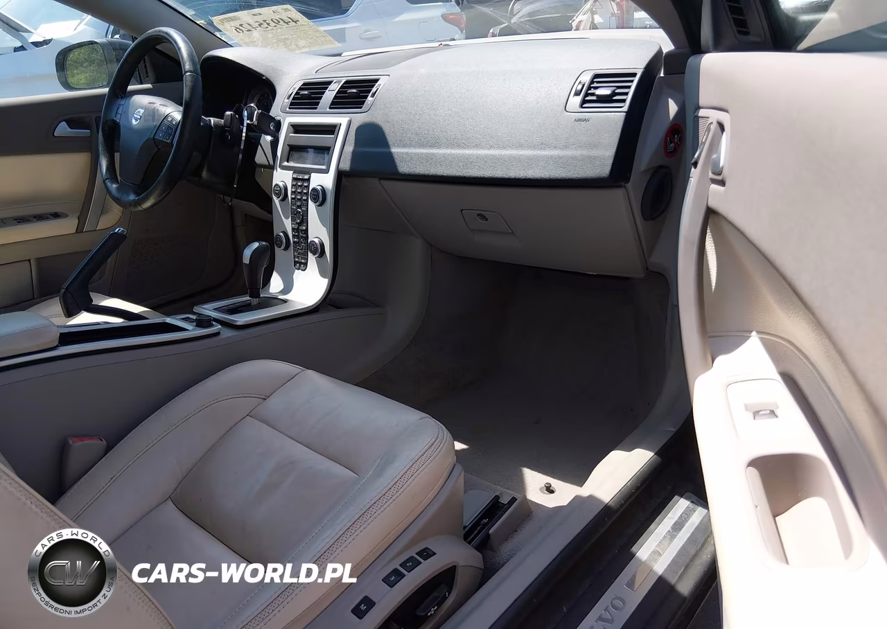 2013 Volvo C70 T5 VIN:YV1672MC2DJ142804 - 5