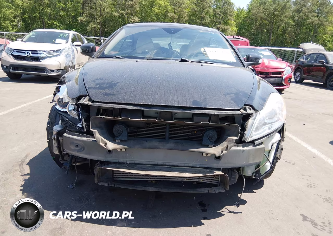 2013 Volvo C70 T5 VIN:YV1672MC2DJ142804 - 6