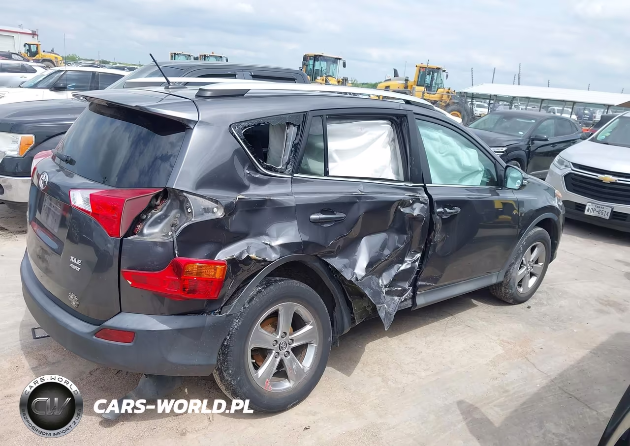 2015 Toyota Rav4 Xle VIN:2T3RFREV2FW318009 - 13