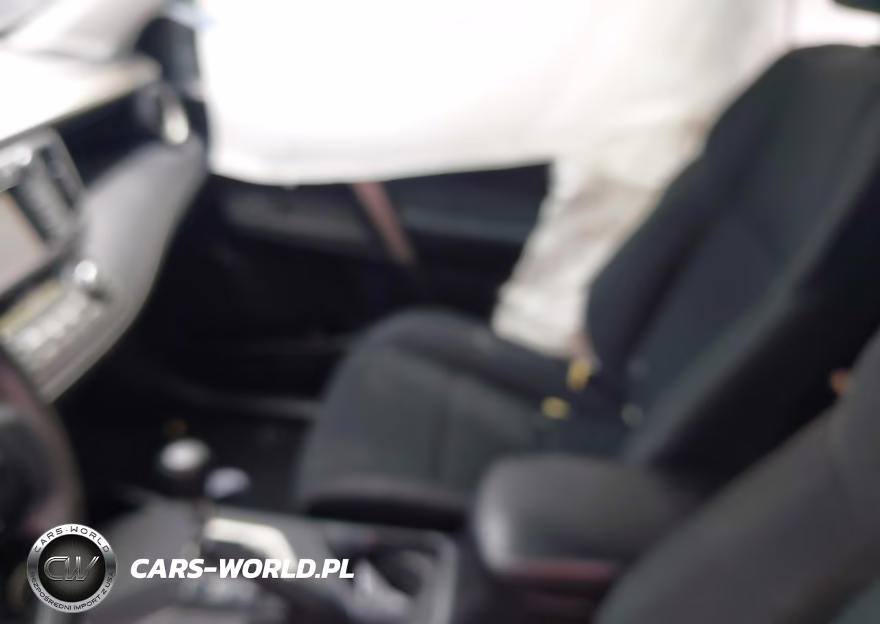 2015 Toyota Rav4 Xle VIN:2T3RFREV2FW318009 - 5