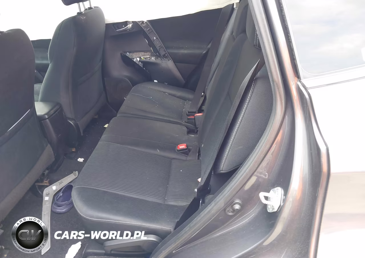 2015 Toyota Rav4 Xle VIN:2T3RFREV2FW318009 - 8