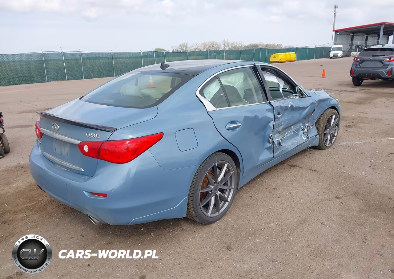 2014 Infiniti Q50 Sport VIN:JN1BV7AR7EM704490 - 4