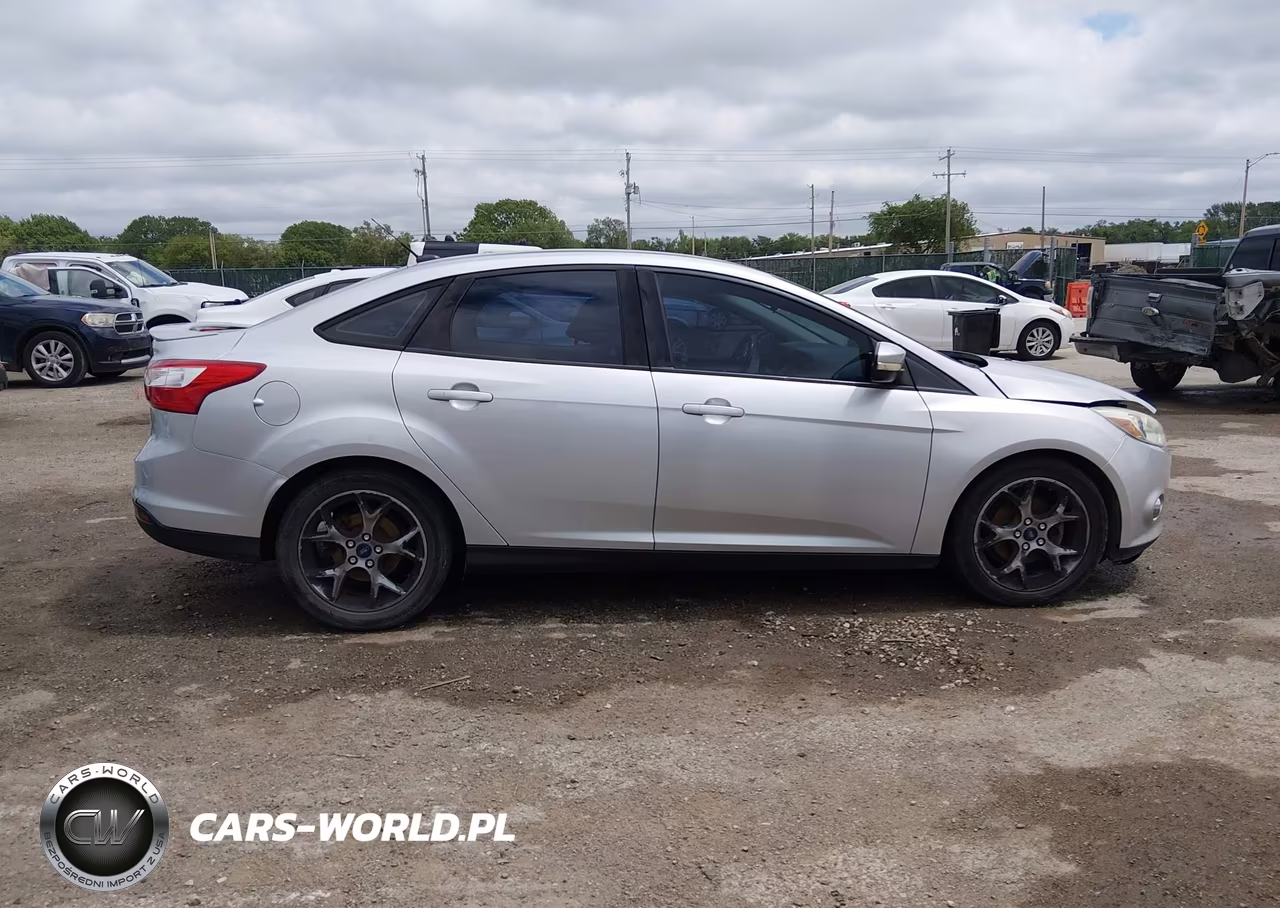 2014 Ford Focus Se VIN:1FADP3F20EL349047 - 13