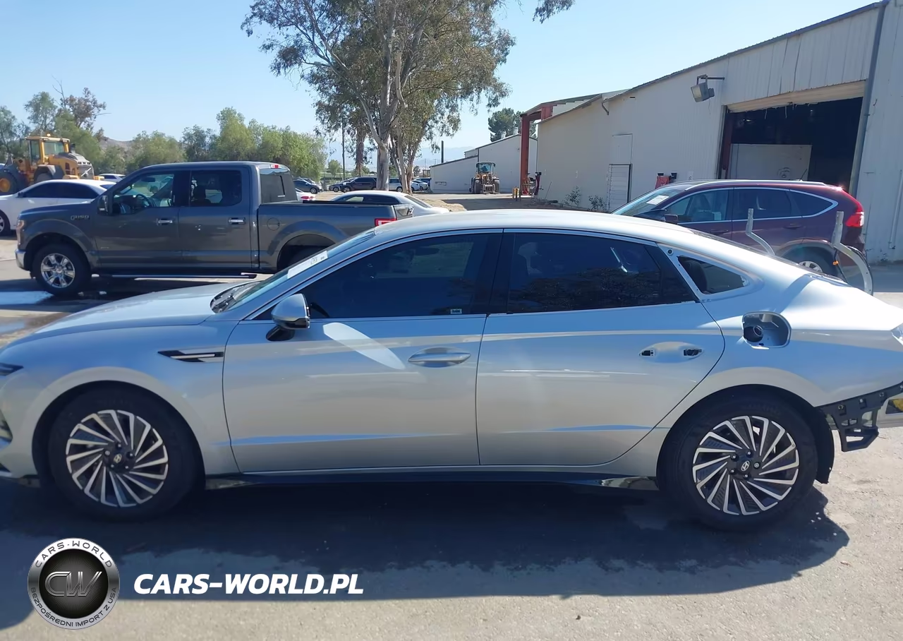 2025 Hyundai Sonata Hybrid Sel VIN:KMHL34JJ1SA117453 - 15