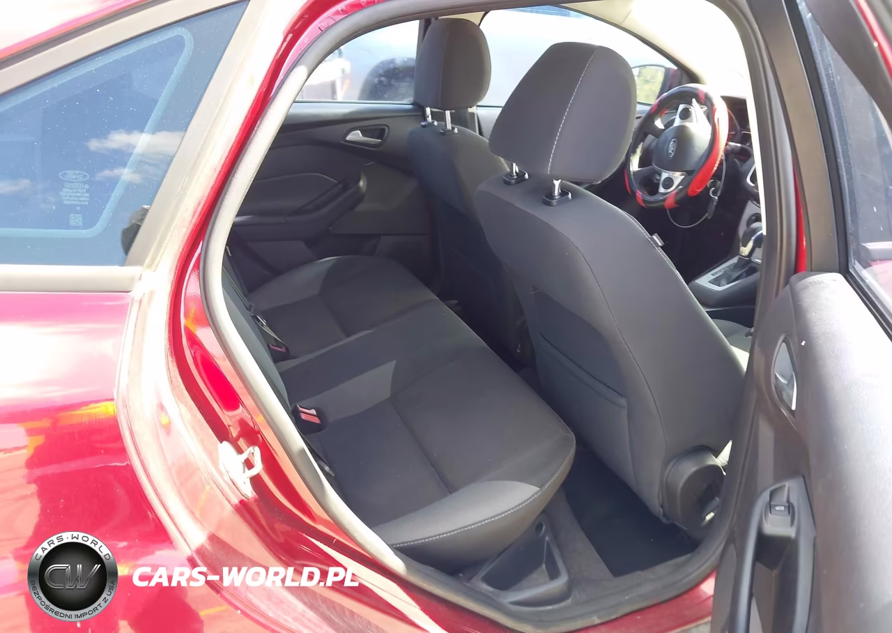 2013 Ford Focus Se VIN:1FADP3F21DL358743 - 8
