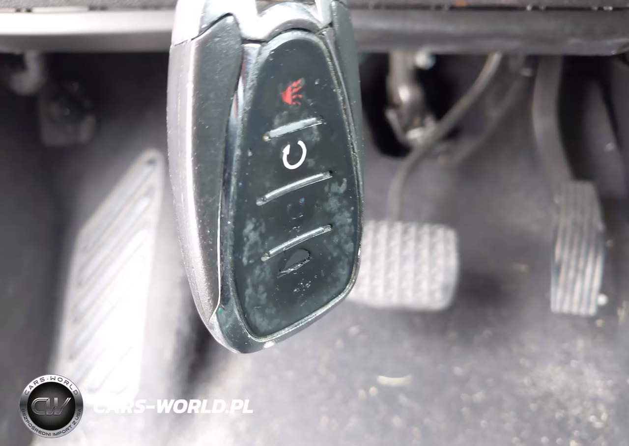 2019 Chevrolet Trax Premier VIN:3GNCJRSB2KL399259 - 11