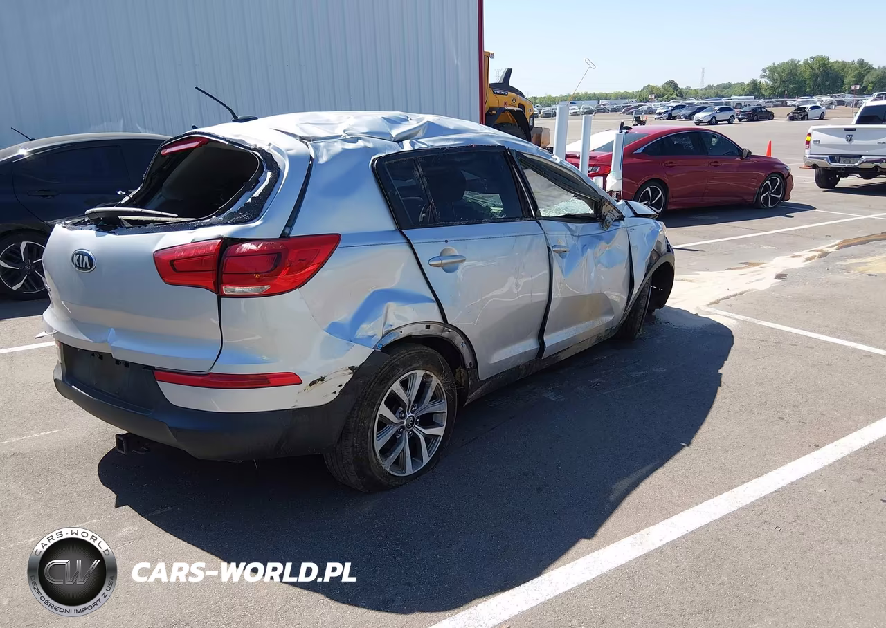 2016 Kia Sportage Lx VIN:KNDPBCAC1G7832404 - 4