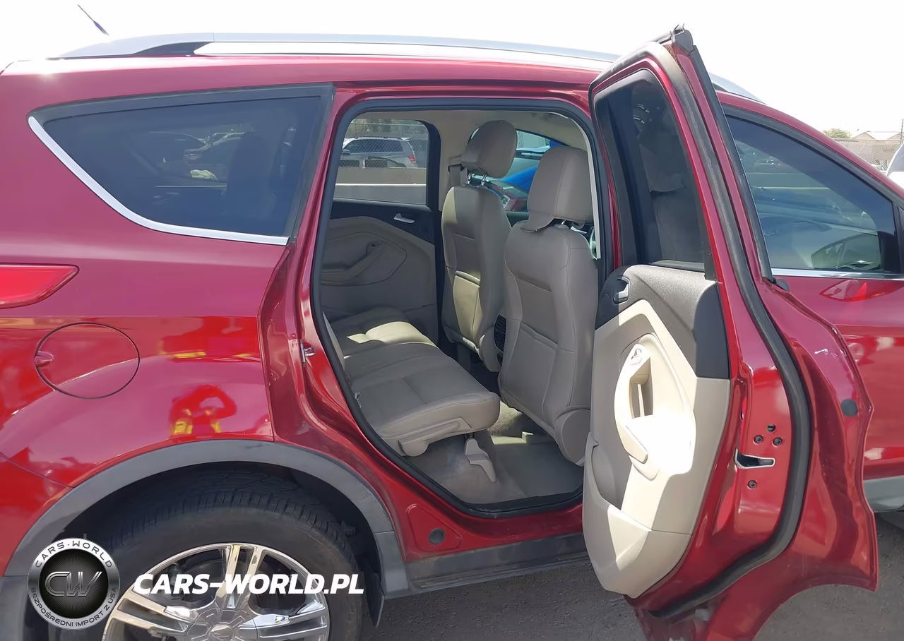 2015 Ford Escape Titanium VIN:1FMCU9J92FUB81926 - 8