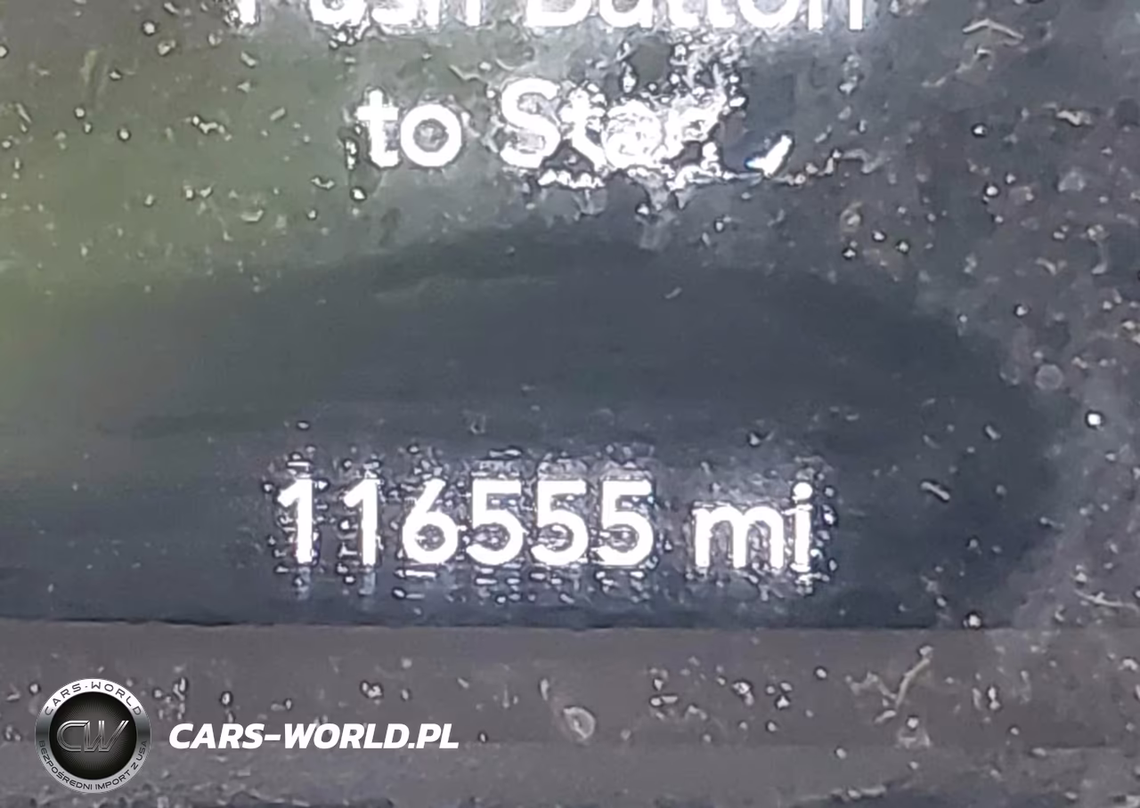 2019 Jeep Wrangler Unlimited Sahara 4X4 VIN:1C4HJXEG7KW568549 - 14