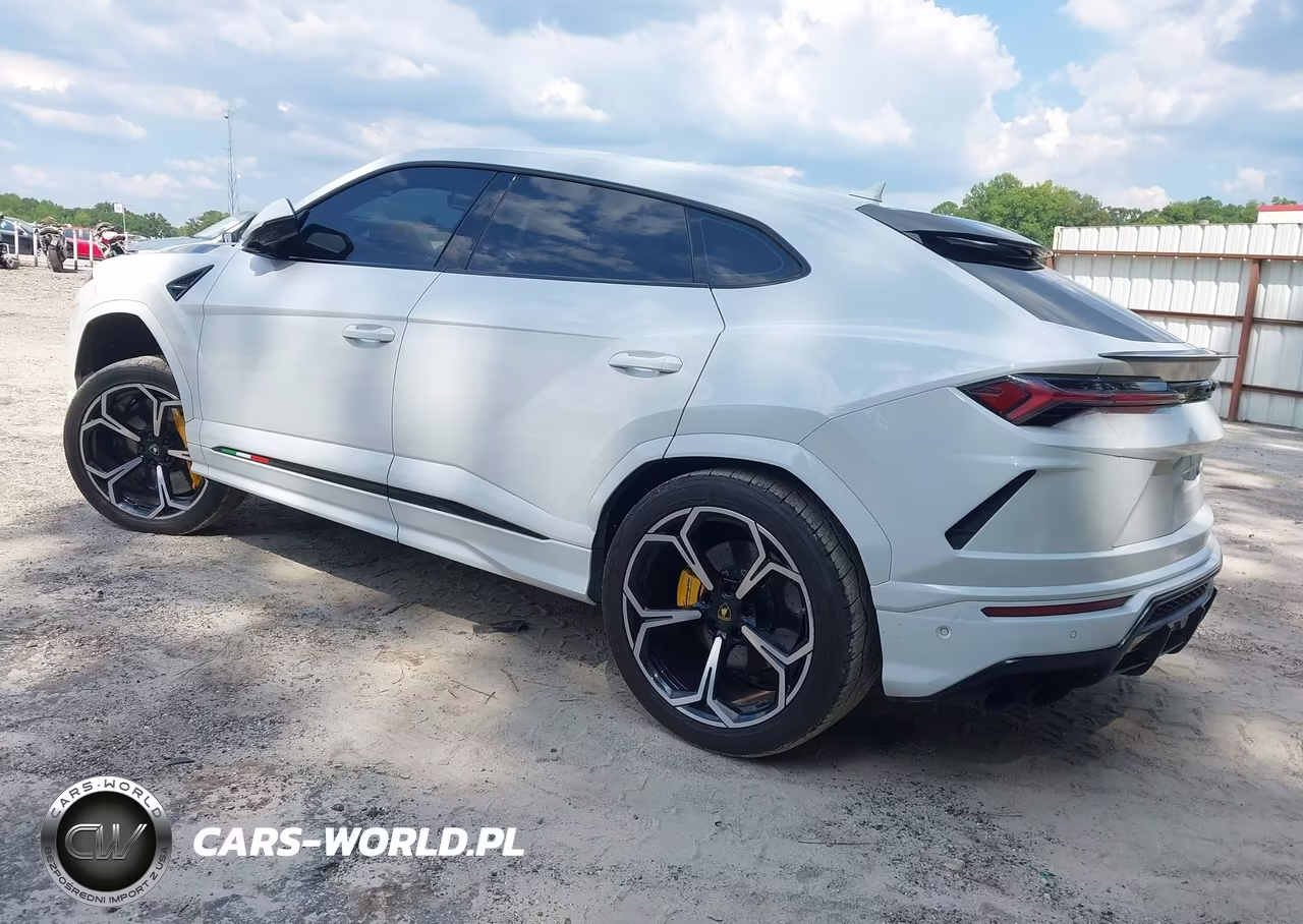 2020 Lamborghini Urus VIN:ZPBUA1ZL0LLA06913 - 3
