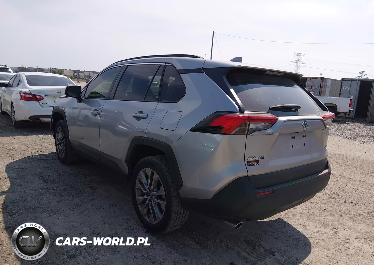 2025 Toyota Rav4 Xle Premium VIN:JTMA1RFV8SJ043510 - 3