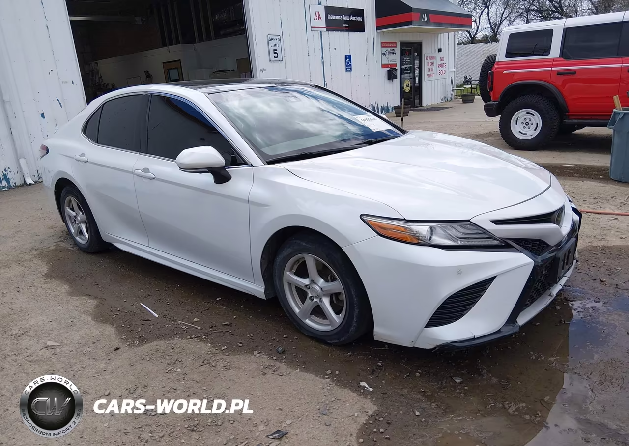 2018 Toyota Camry Xse V6 – zdjęcie 1 z 16