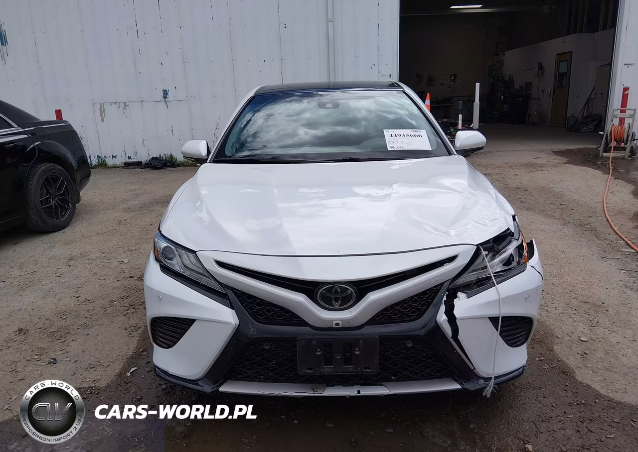 2018 Toyota Camry Xse V6 VIN:4T1BZ1HK0JU013590 - 12
