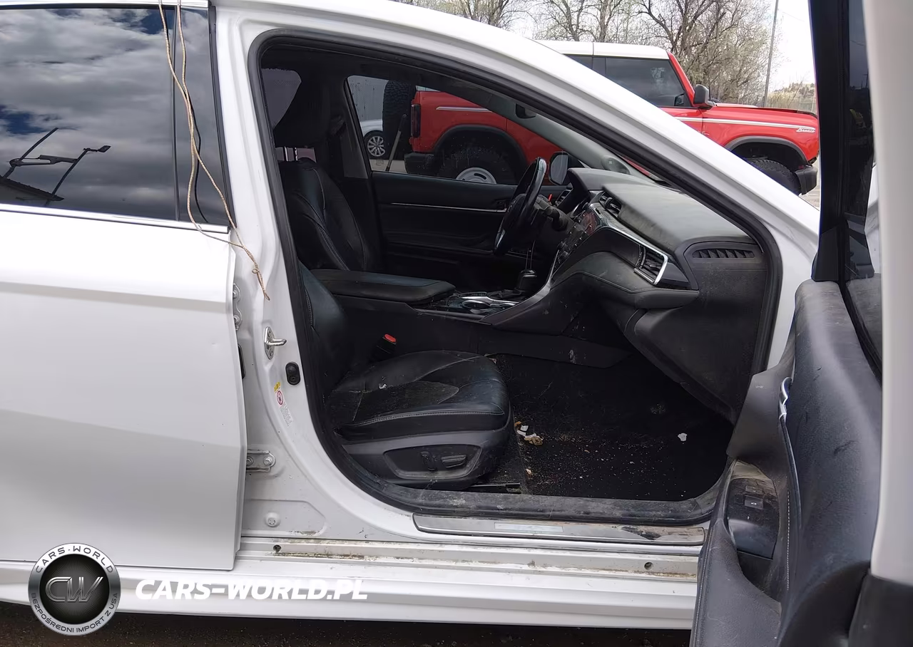 2018 Toyota Camry Xse V6 VIN:4T1BZ1HK0JU013590 - 5