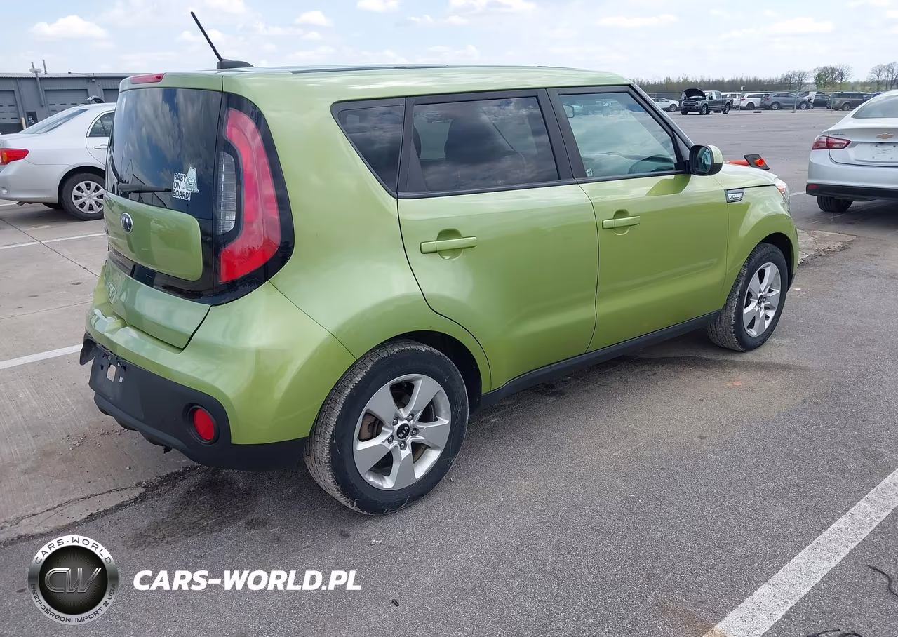 2018 Kia Soul VIN:KNDJN2A28J7894310 - 4
