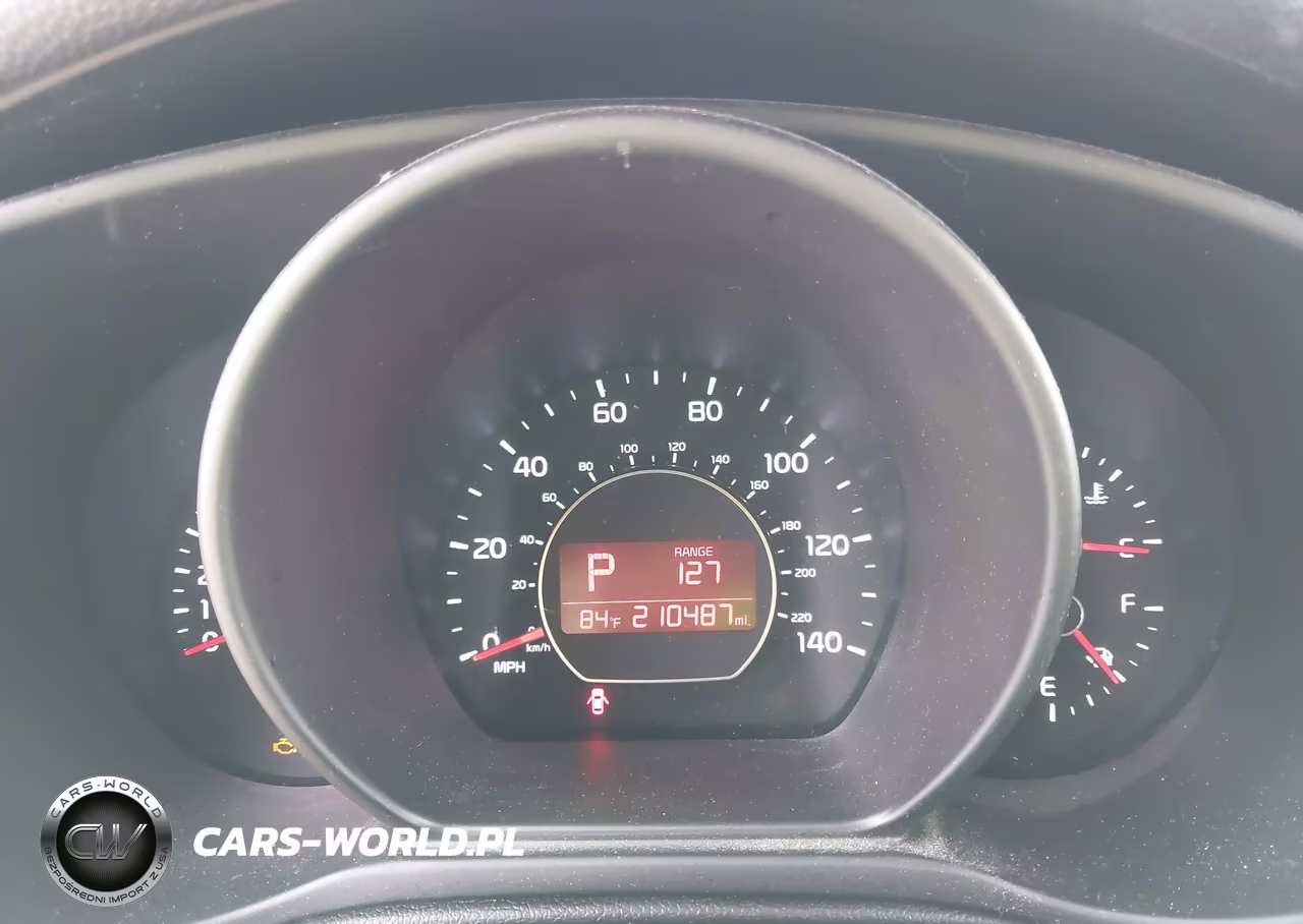 2018 Kia Soul VIN:KNDJN2A28J7894310 - 7