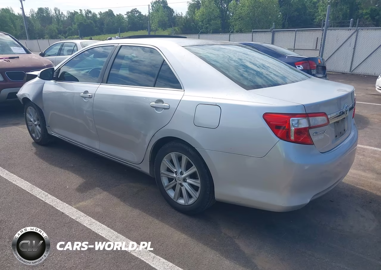 2012 Toyota Camry Xle VIN:4T1BF1FK8CU071719 - 3