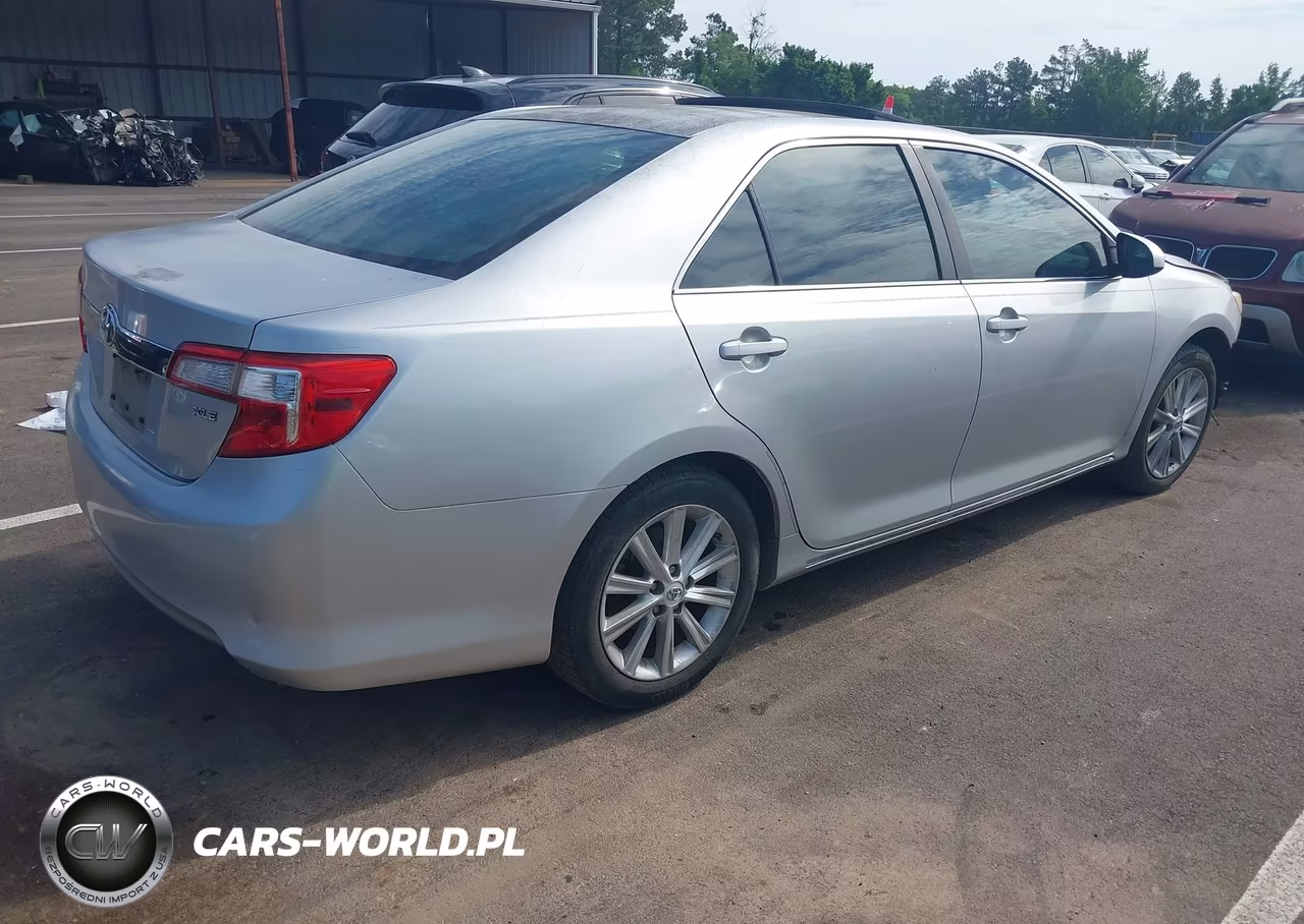 2012 Toyota Camry Xle VIN:4T1BF1FK8CU071719 - 4
