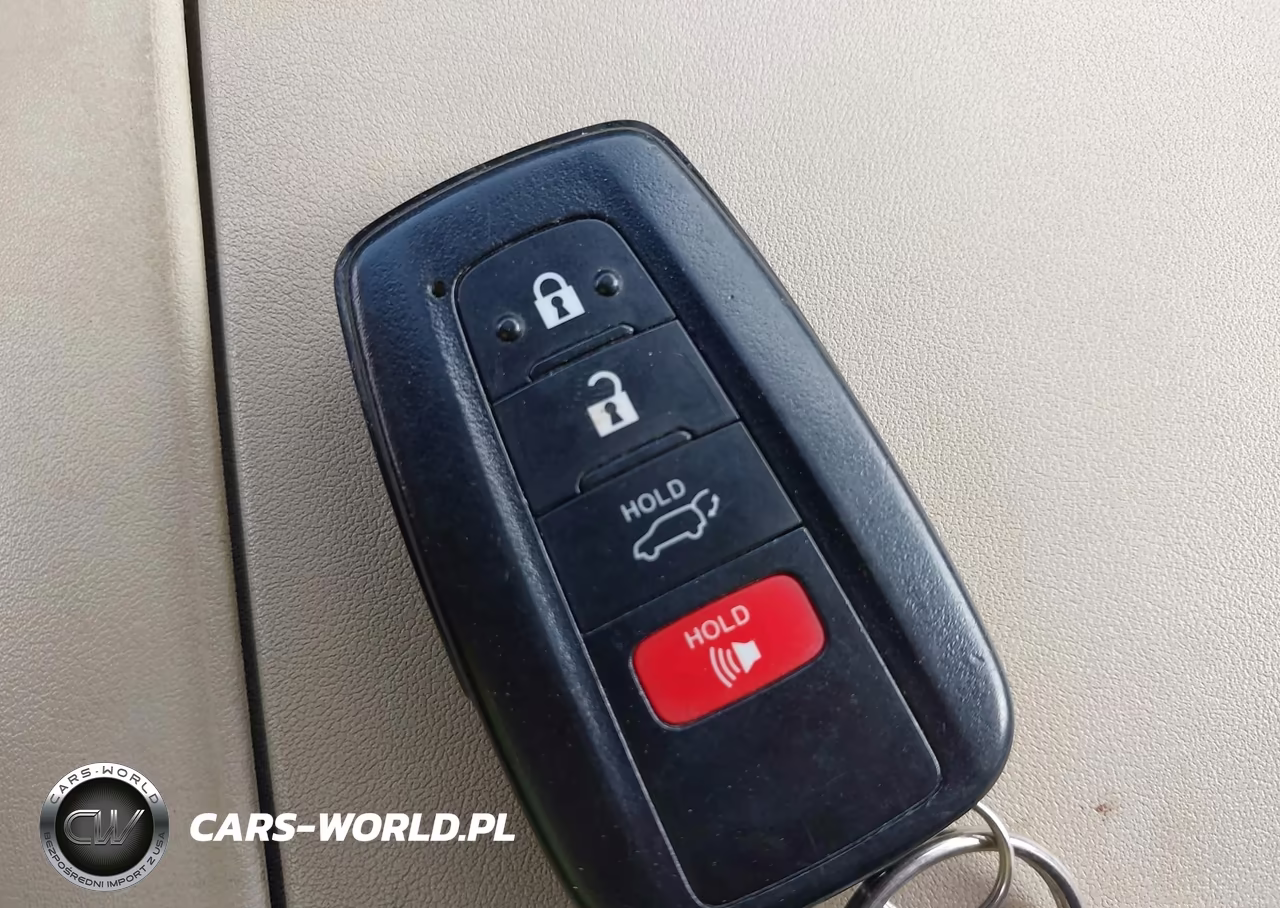 2021 Toyota Highlander Hybrid Platinum VIN:5TDEBRCH1MS029628 - 11