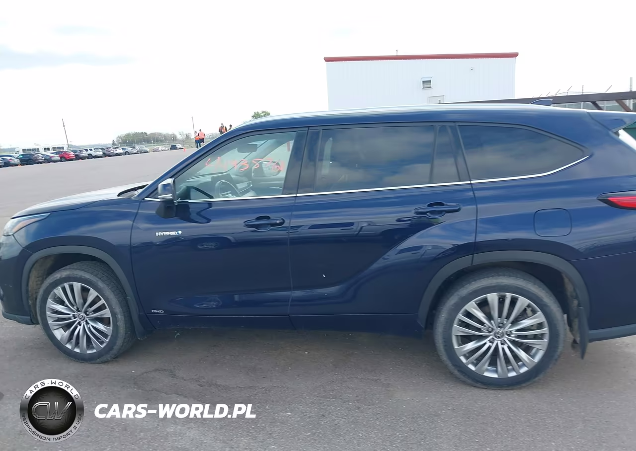 2021 Toyota Highlander Hybrid Platinum VIN:5TDEBRCH1MS029628 - 14