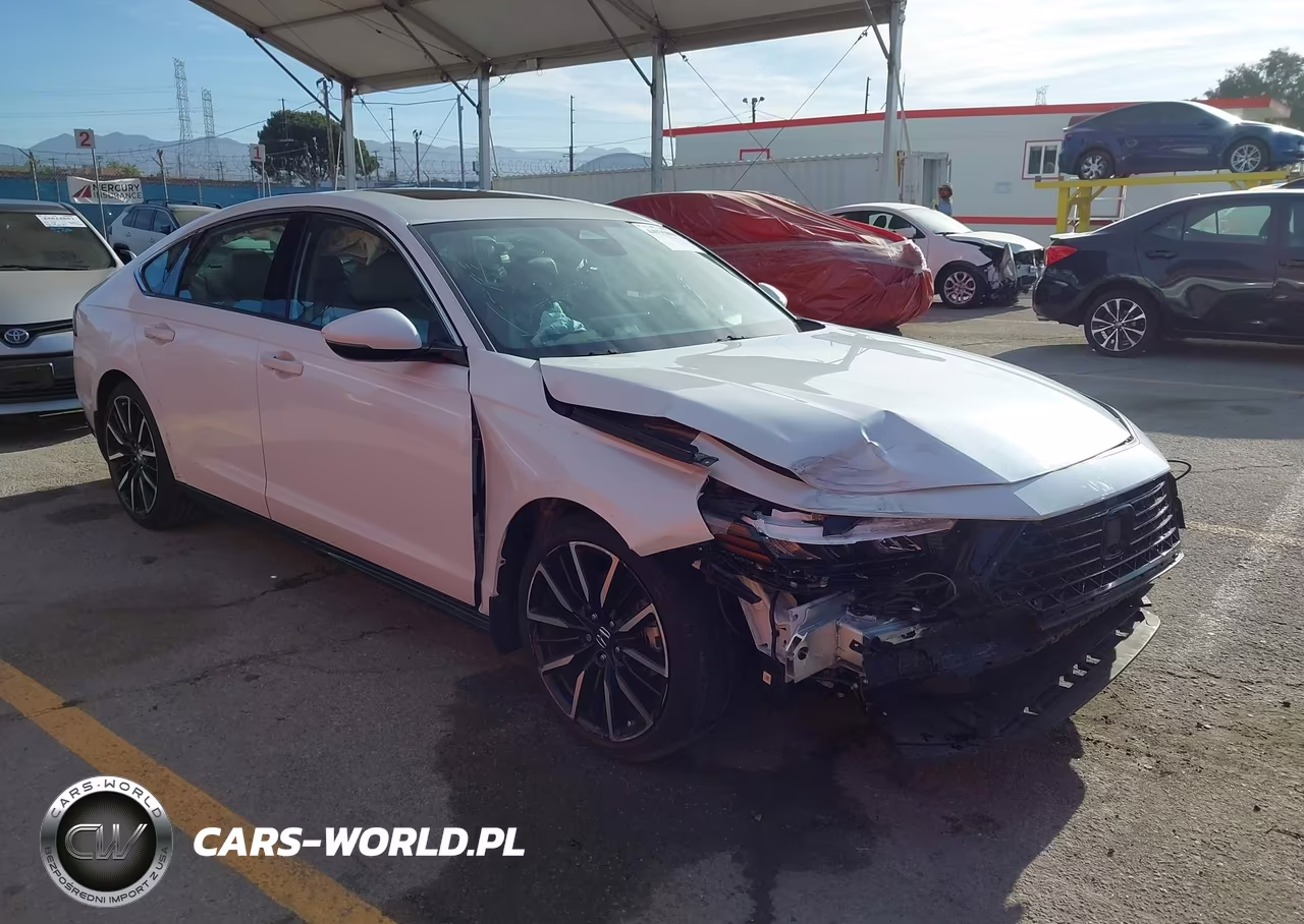 2023 Honda Accord Hybrid Touring – zdjęcie 1 z 17
