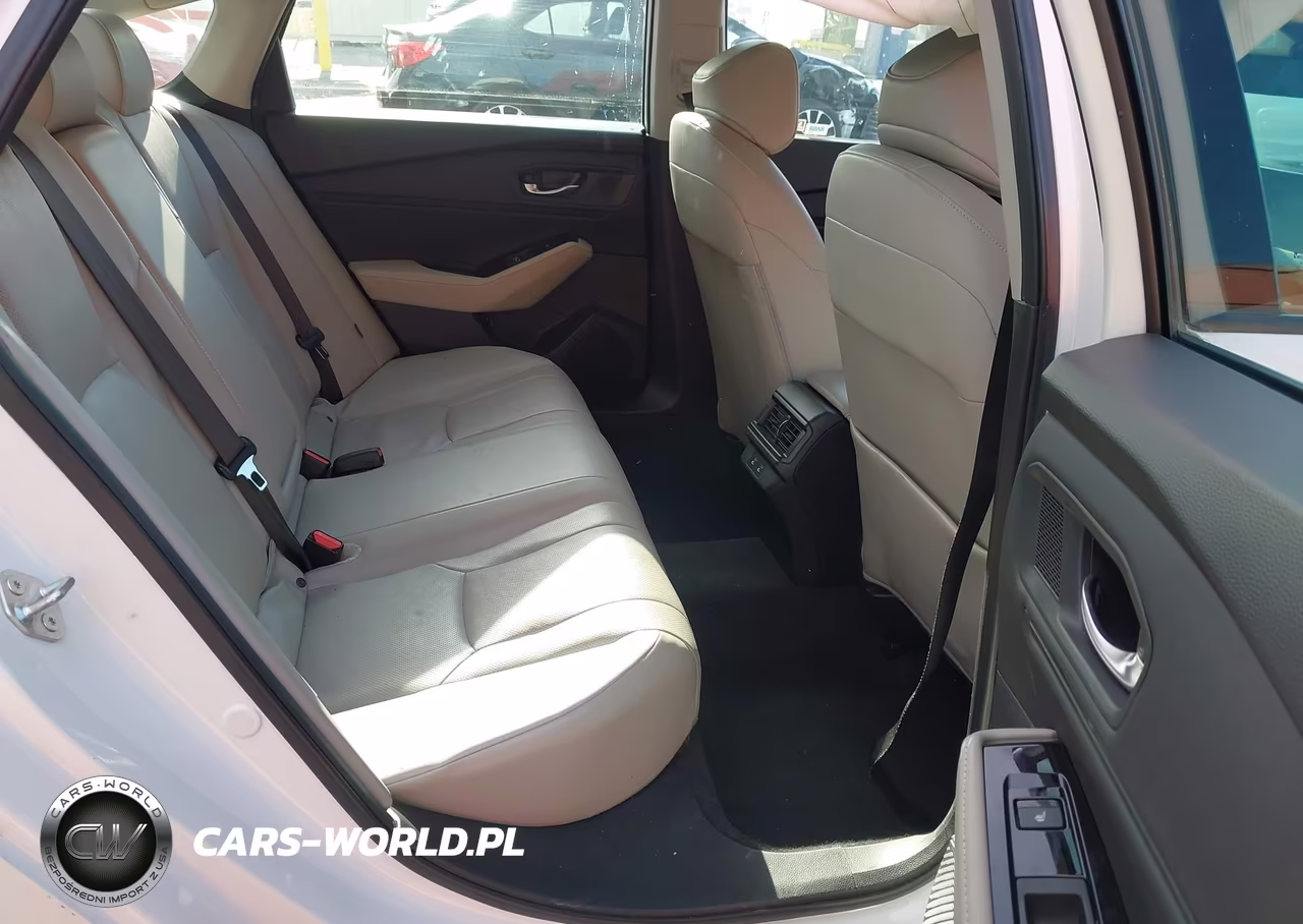 2023 Honda Accord Hybrid Touring VIN:1HGCY2F89PA021577 - 8