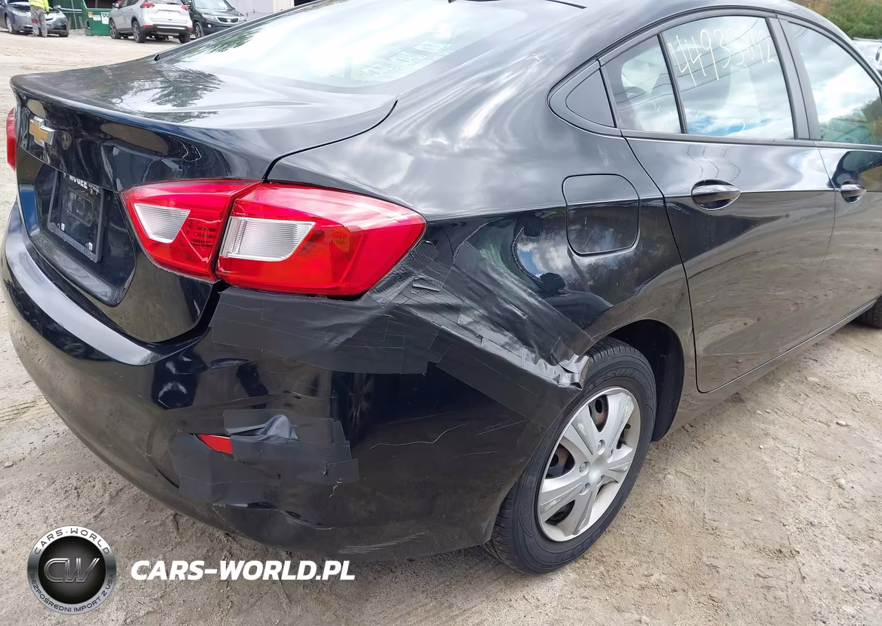 2018 Chevrolet Cruze Ls Auto VIN:1G1BC5SM3J7233594 - 4