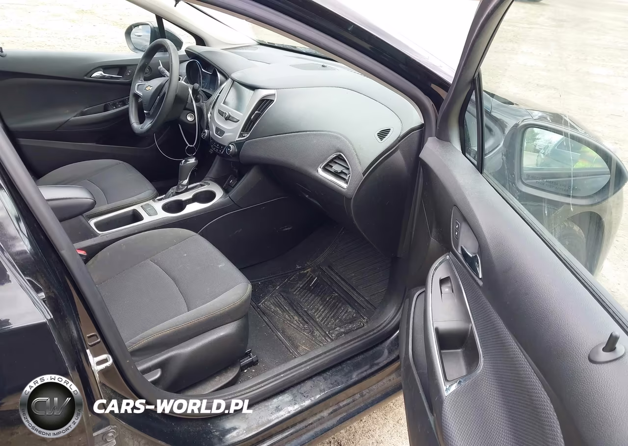 2018 Chevrolet Cruze Ls Auto VIN:1G1BC5SM3J7233594 - 5