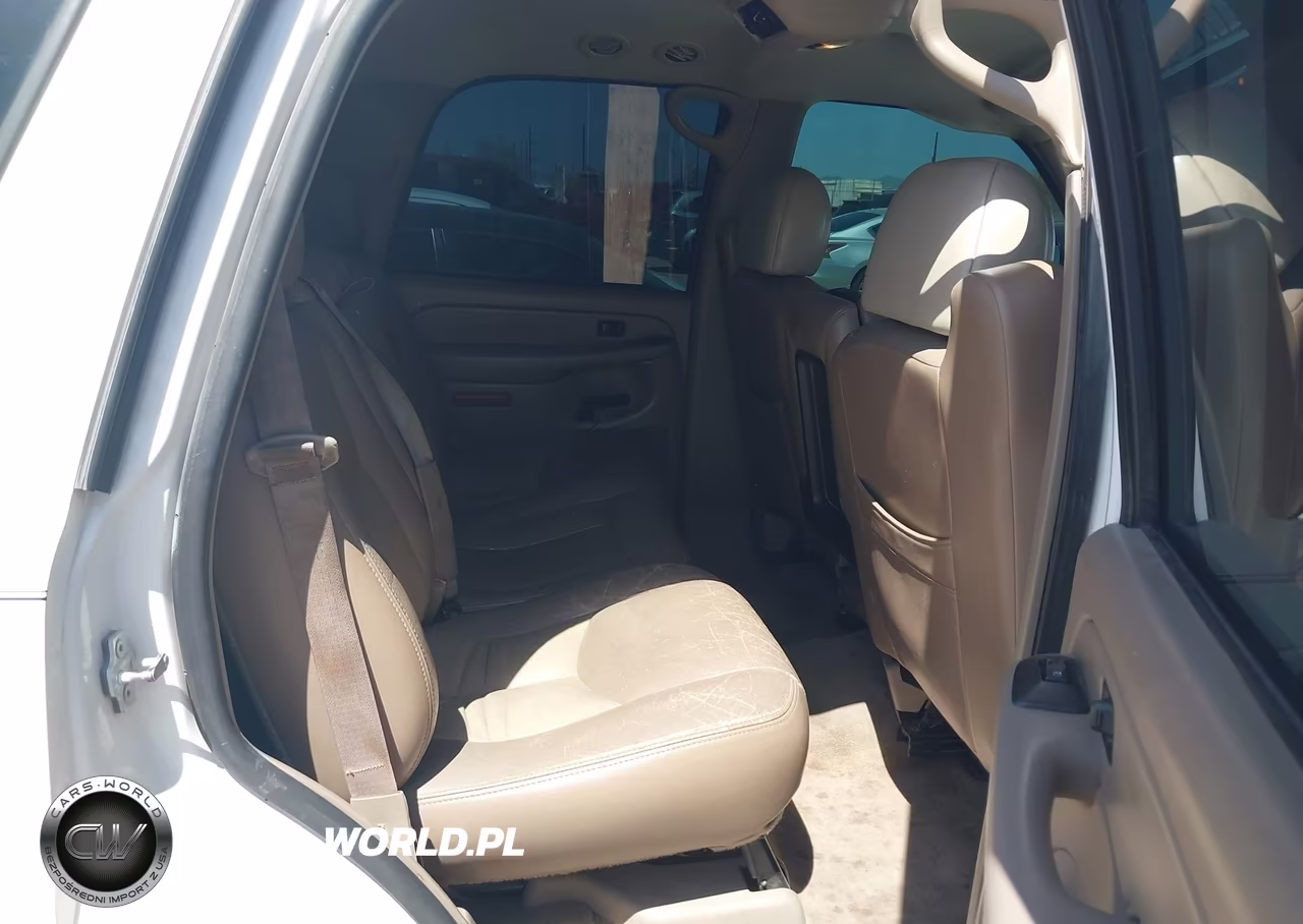 2005 Chevrolet Tahoe Ls VIN:1GNEC13V15R189116 - 8
