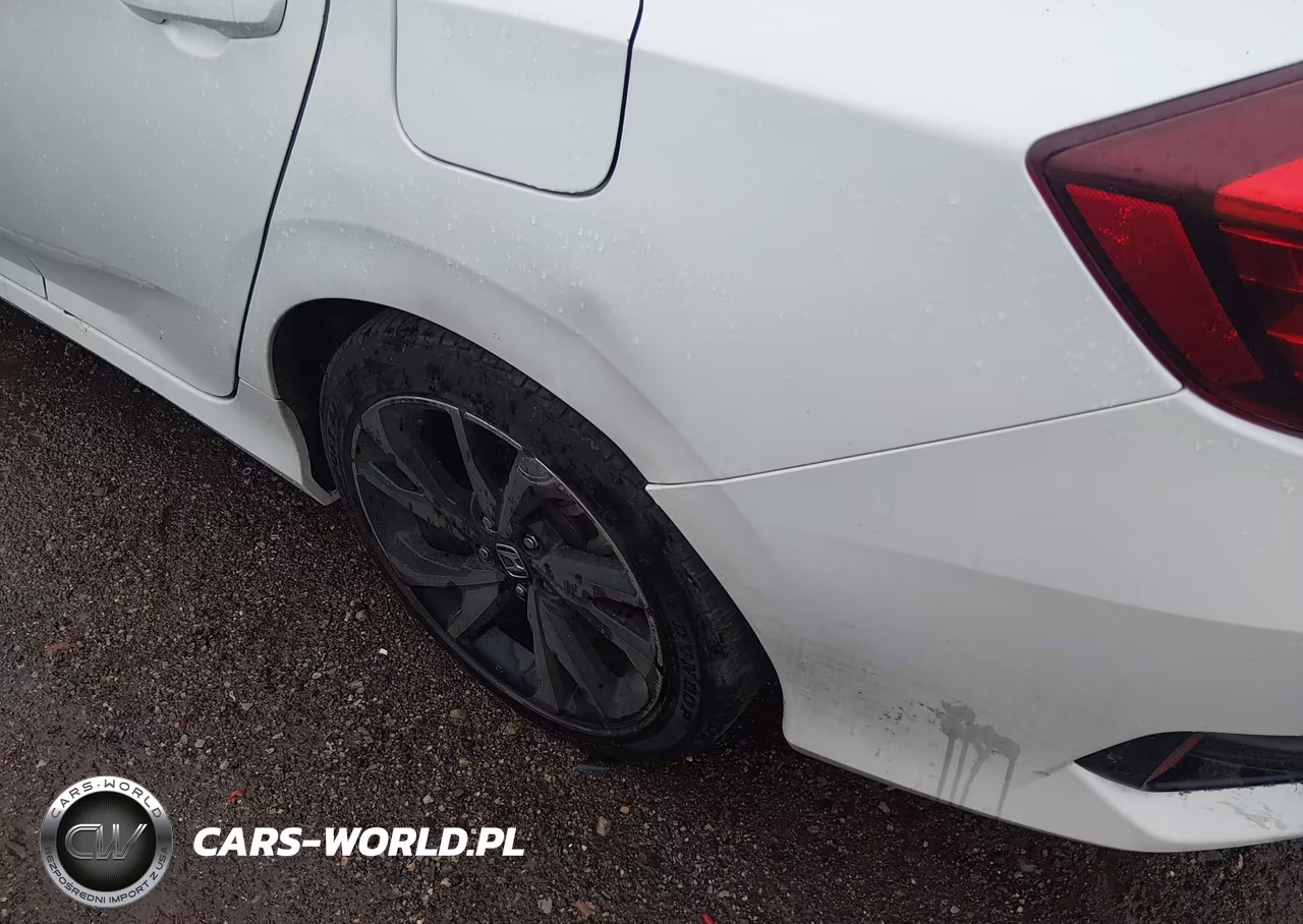 2020 Honda Civic Sport VIN:2HGFC2F85LH510789 - 17