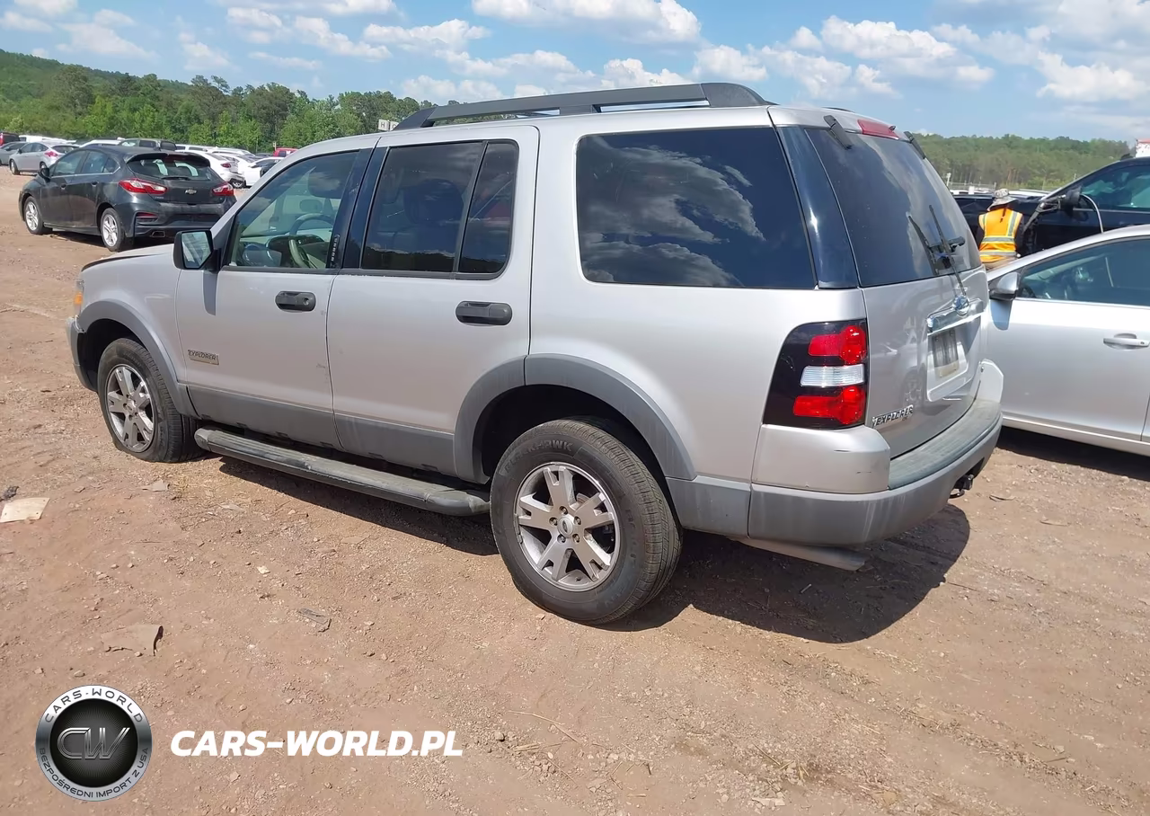 2006 Ford Explorer Xlt VIN:1FMEU63E26UB60852 - 3