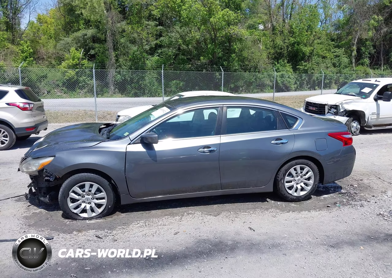 2017 Nissan Altima 2.5 S VIN:1N4AL3AP6HC499010 - 14