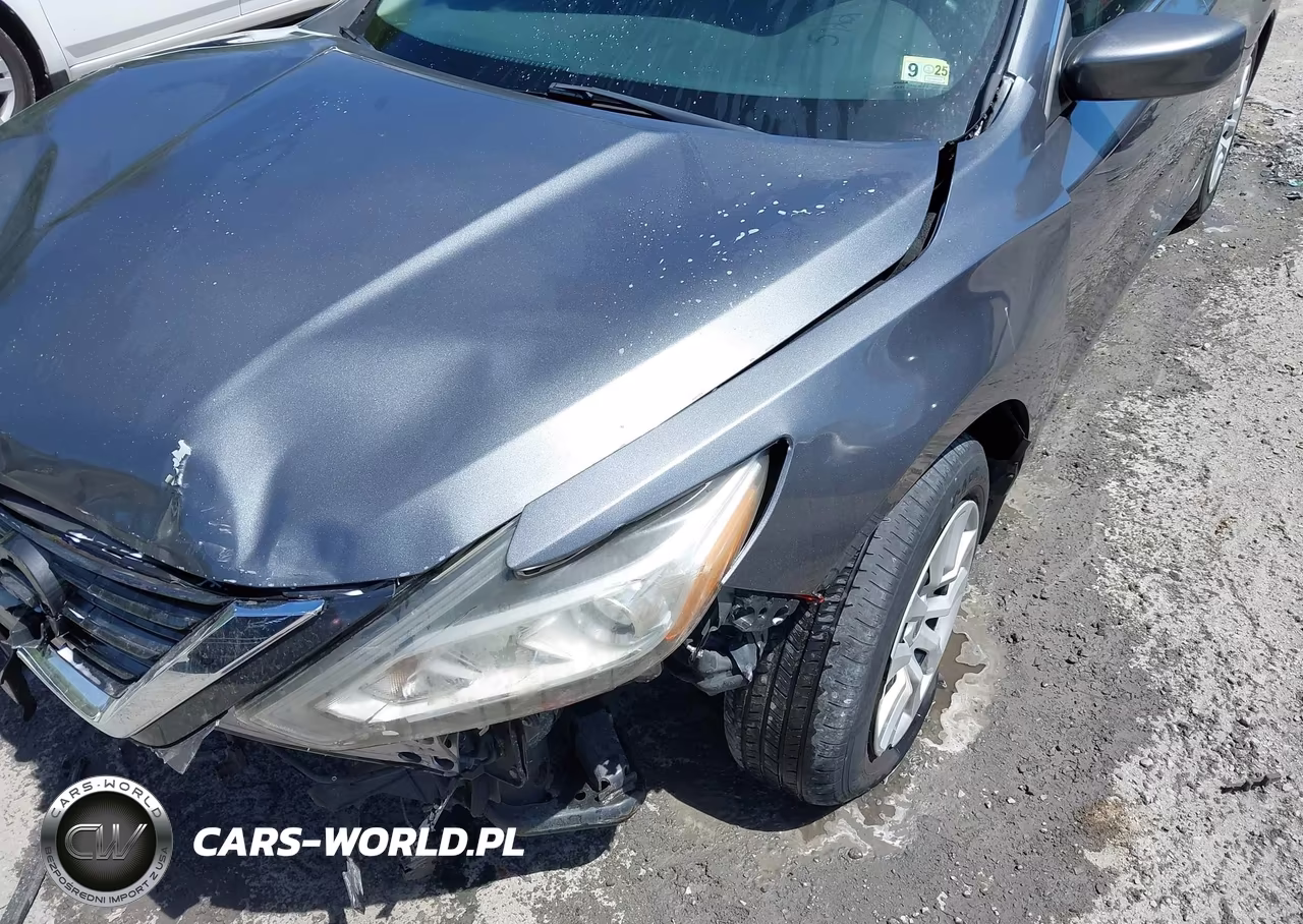 2017 Nissan Altima 2.5 S VIN:1N4AL3AP6HC499010 - 17