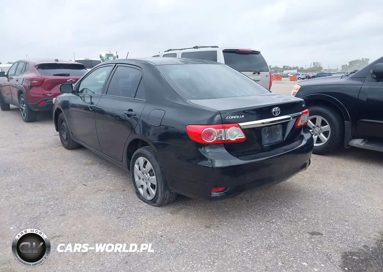 2012 Toyota Corolla Le VIN:2T1BU4EE1CC798947 - 3
