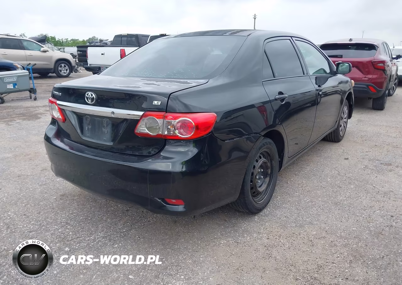 2012 Toyota Corolla Le VIN:2T1BU4EE1CC798947 - 4