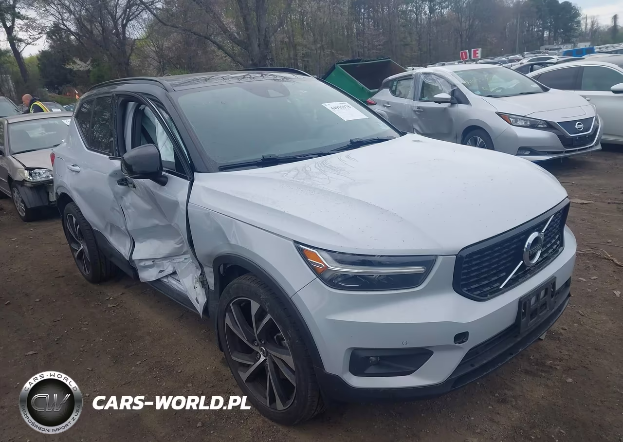 2020 Volvo Xc40 T5 R-Design