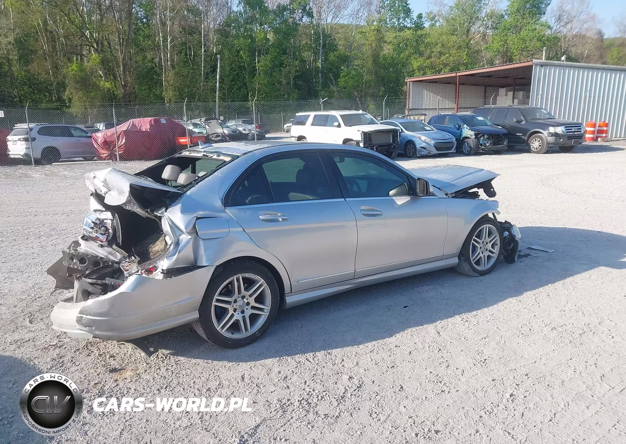 2008 Mercedes-Benz C 350 Sport VIN:WDDGF56X88F133991 - 4