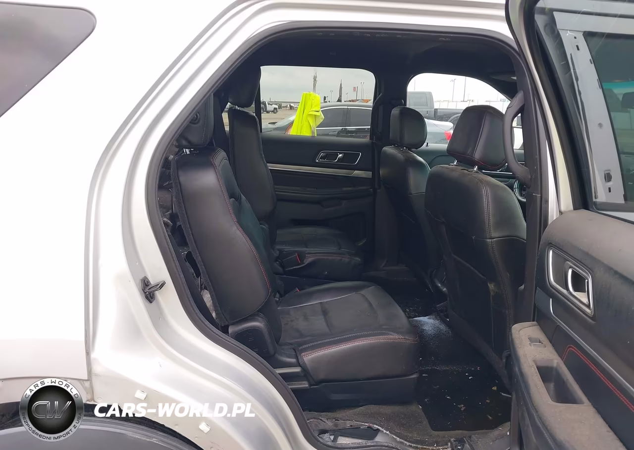 2016 Ford Explorer Sport VIN:1FM5K8GT7GGB39778 - 8