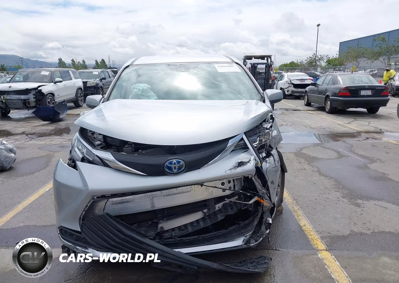 2023 Toyota Sienna Le VIN:5TDKRKEC8PS162768 - 6