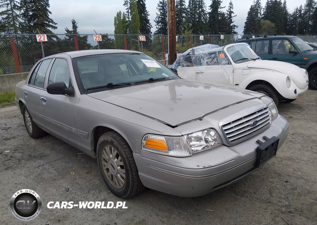 2004 Ford Crown Victoria Lx