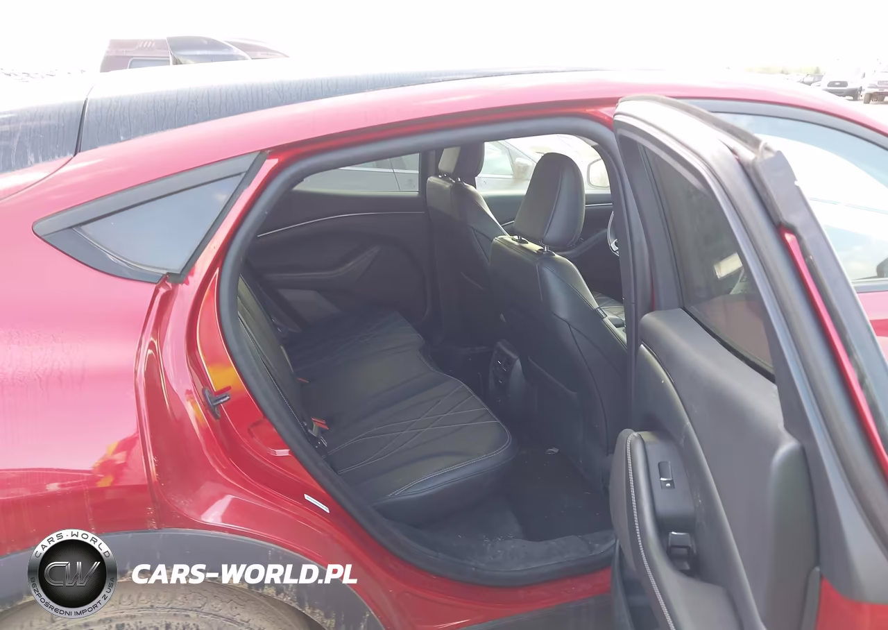 2023 Ford Mustang Mach-E Select VIN:3FMTK1RM6PMA41089 - 8