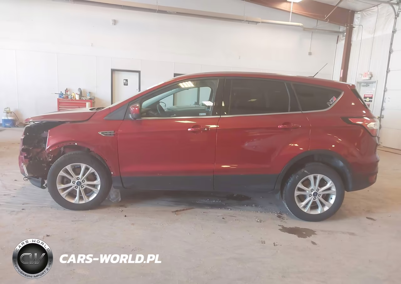 2017 Ford Escape Se VIN:1FMCU9G98HUF10140 - 14