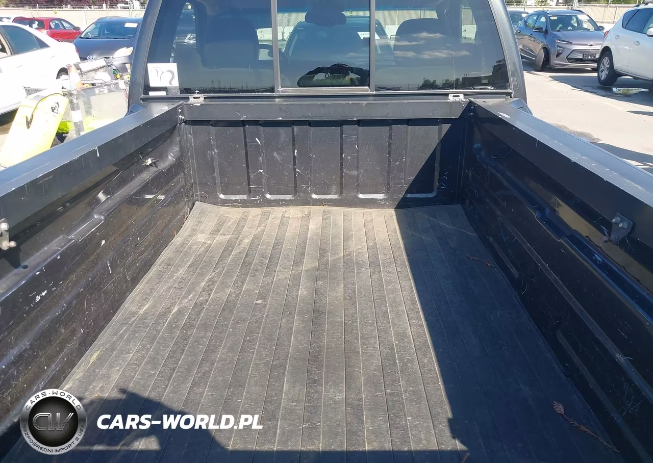 2003 Chevrolet Silverado 1500 Ls VIN:1GCEC14T13Z273181 - 8