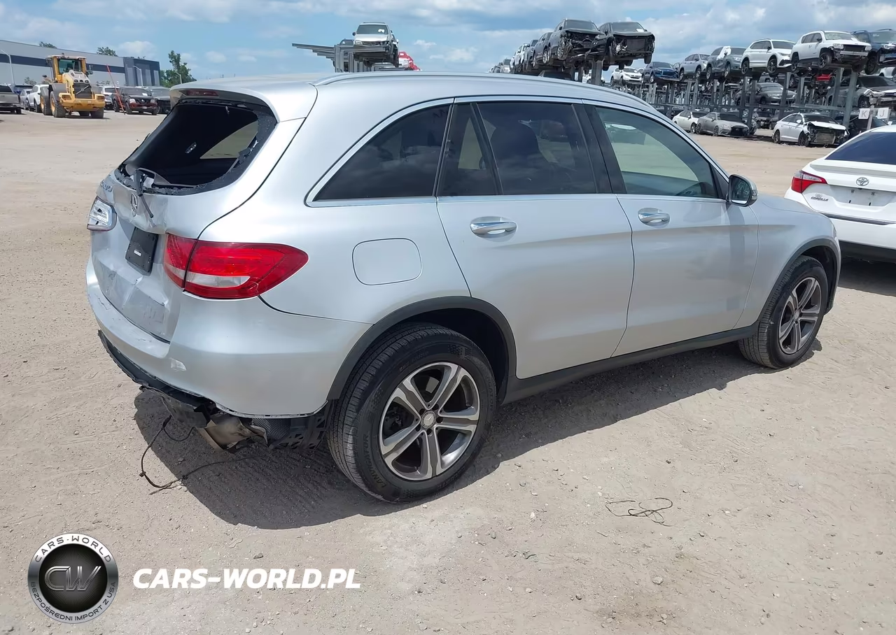 2017 Mercedes-Benz Glc 300 VIN:WDC0G4JB7HF140794 - 4