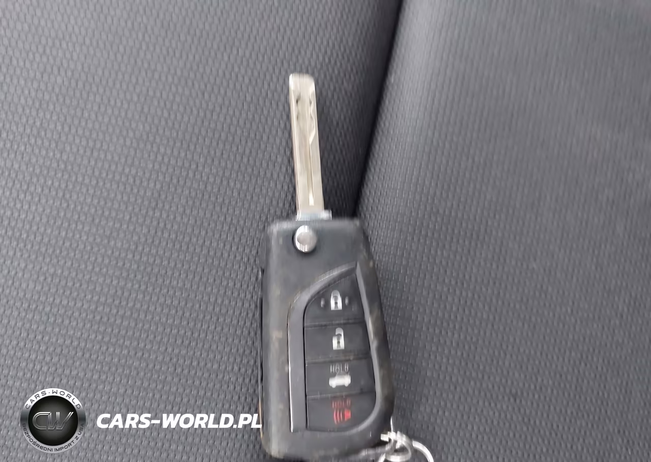 2024 Toyota Corolla Le VIN:5YFB4MDE1RP139552 - 11