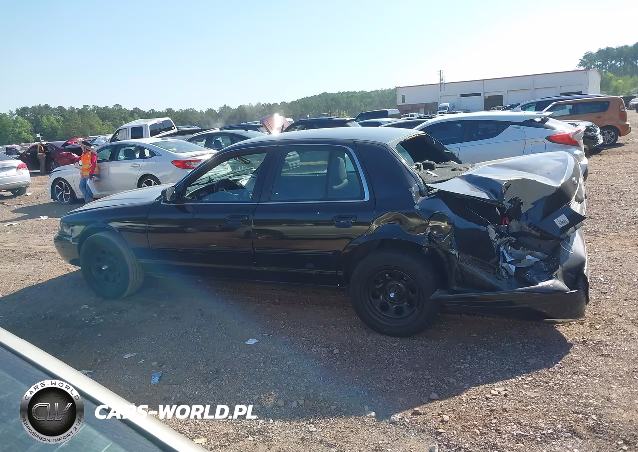 2009 Ford Crown Victoria Police-Police Interceptor VIN:2FAHP71V59X105879 - 13
