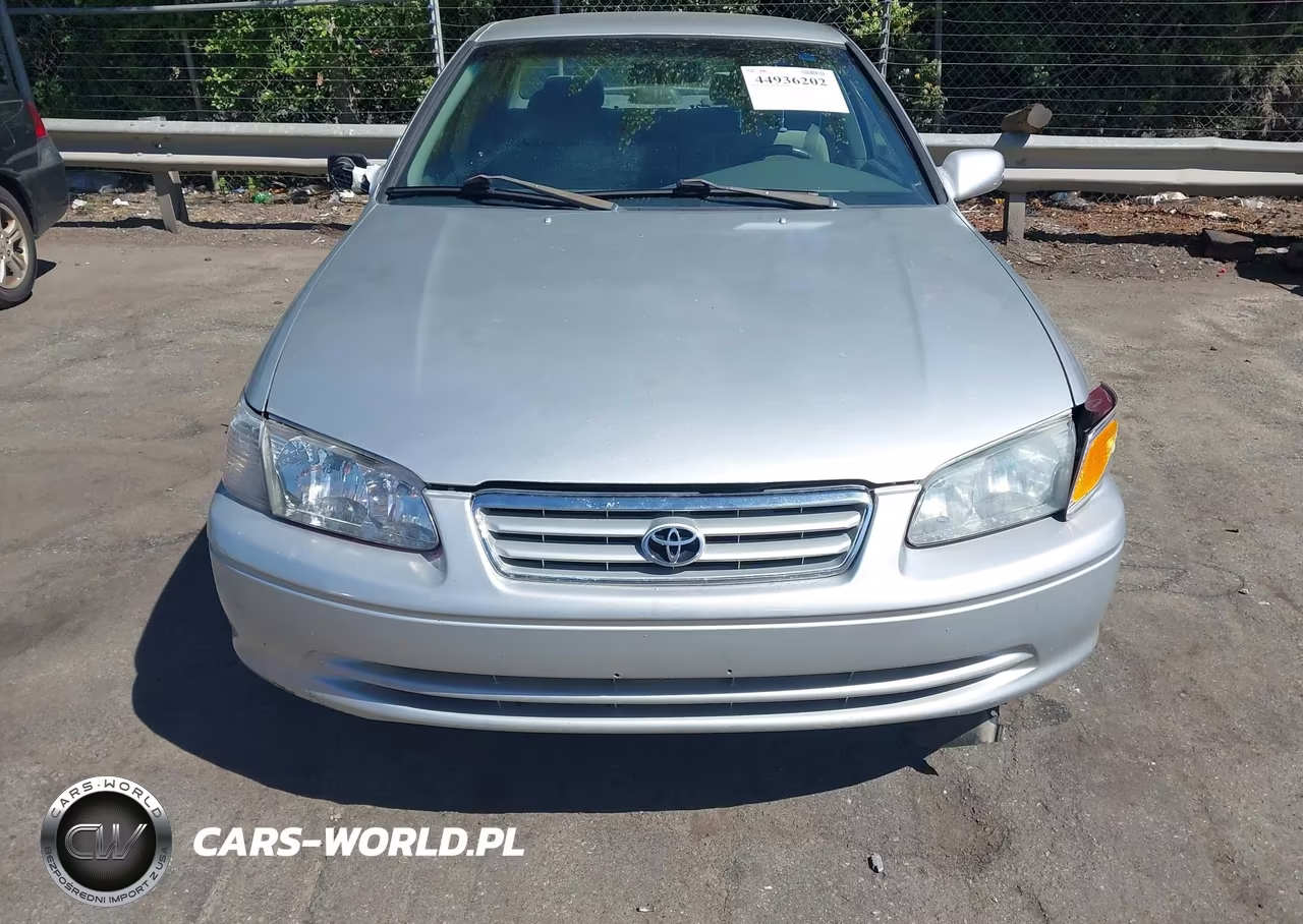 2000 Toyota Camry Le VIN:4T1BG22K2YU677419 - 12